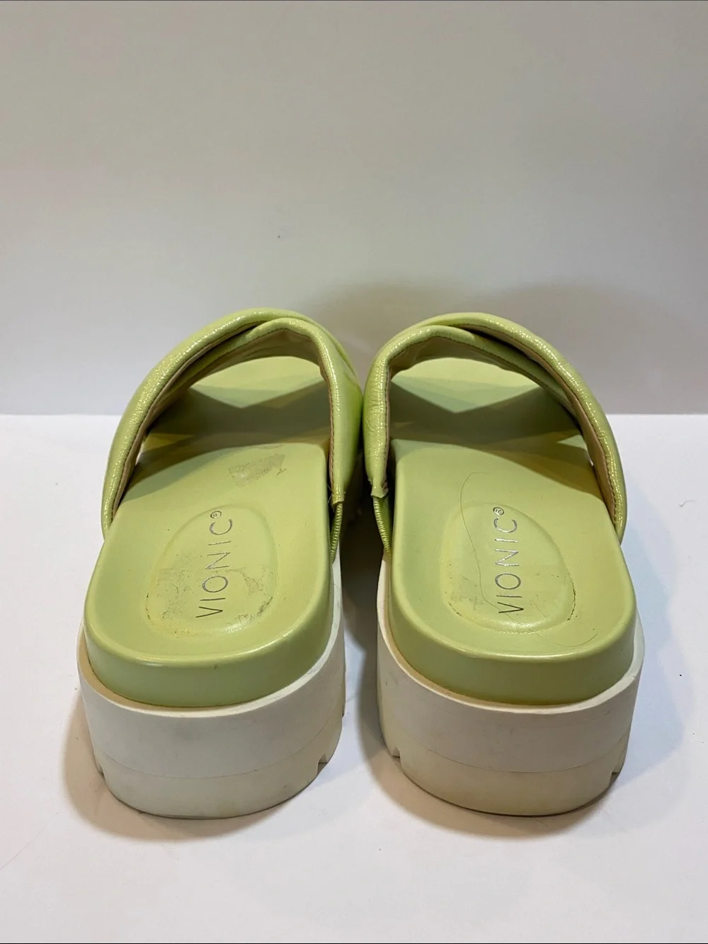 Vionic Lime Green Vesta Crisscross Platform Slide Sandals